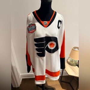REEBOK CCM Philadelphia Flyers 2010 NHL Winter Classic Jersey Cap Clark Size 50